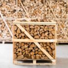 Halbe Palette kammergetrocknetes gespalten Eiche Brennholz 25cm